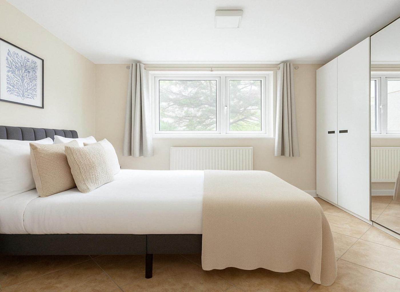 1 Bed Flat In Archway Apartment